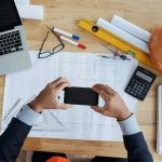 Бухгалтерский аутсорсинг в сфере строительства — эффективное финансовое управление для застройщиков и подрядчиков
